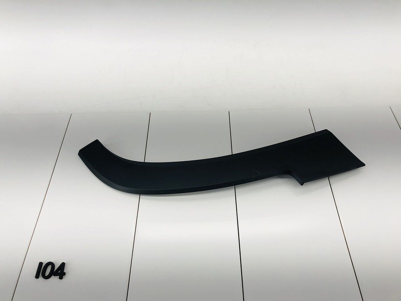 14-18 JEEP CHEROKEE REAR LEFT DRIVER SIDE WHEEL ARCH FLARE MOLDING COVER OEM