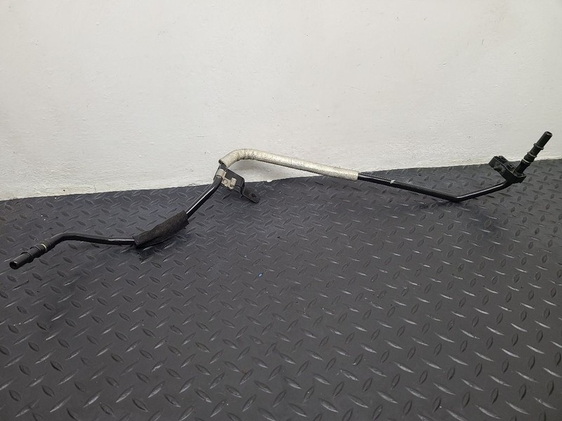 20-25 Jeep Gladiator 3.6L Fuel Vapor Tube OEM 68409401AC