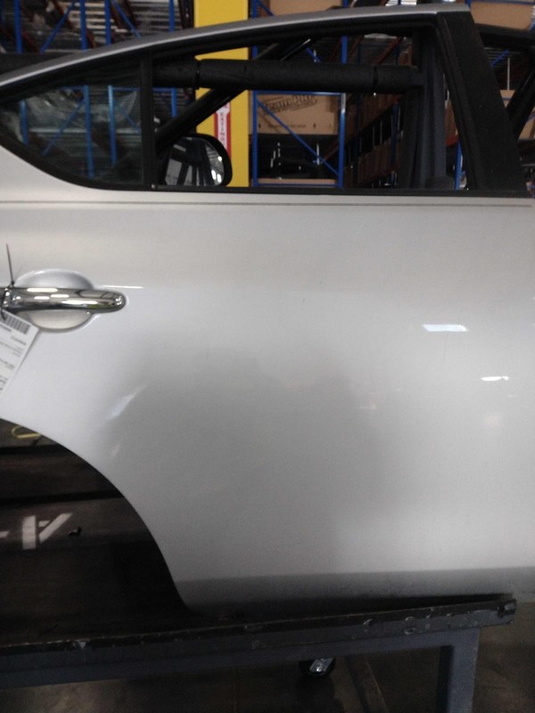 2016 Nissan Versa Rear Right Door Silver Used OEM 180596 86K Miles