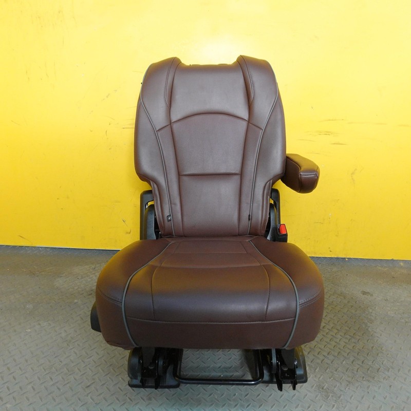 2018-2024 BUICK ENCLAVE REAR RIGHT PASSENGER SIDE 2ND SECOND ROW SEAT OEM