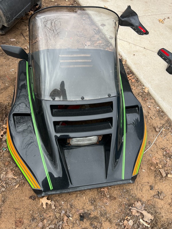 Arctic Cat Snowmobile Cougar 500 F/CHood 0718-037 $100 Midwest Shipping