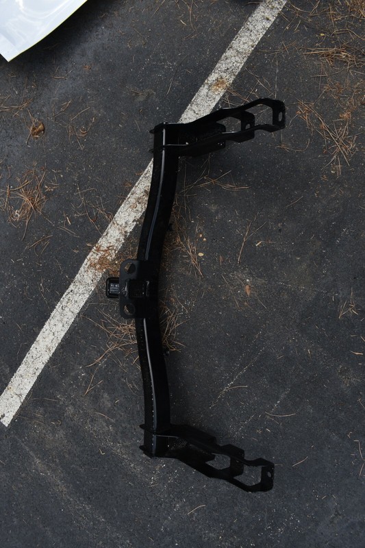 CHEVROLET V-5 GM TOW HITCH FACTORY OEM LOCAL PICKUP