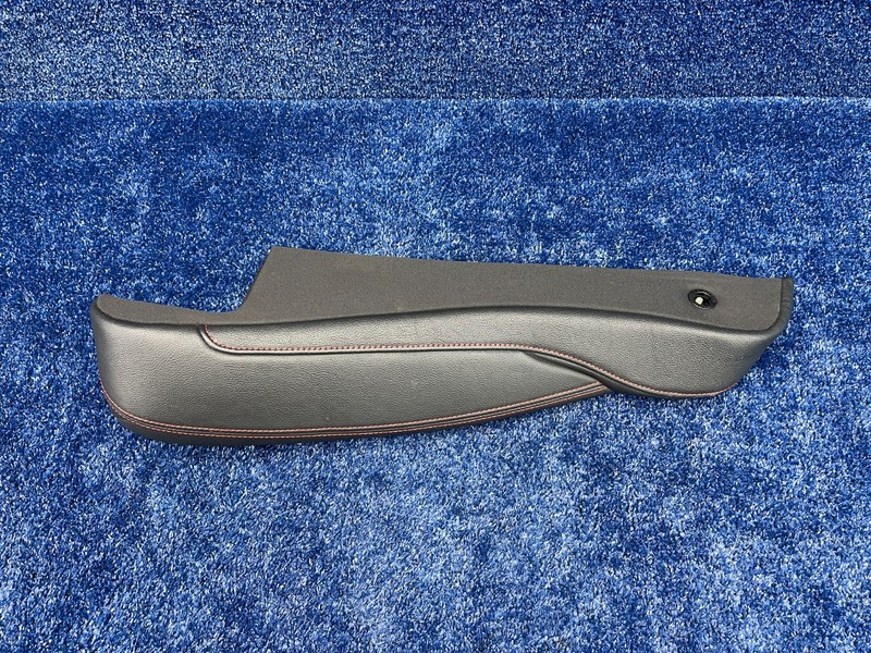 2016–2019 Buick Cascada Left Rear Seat Back Side Bolster Pad OEM 39064349