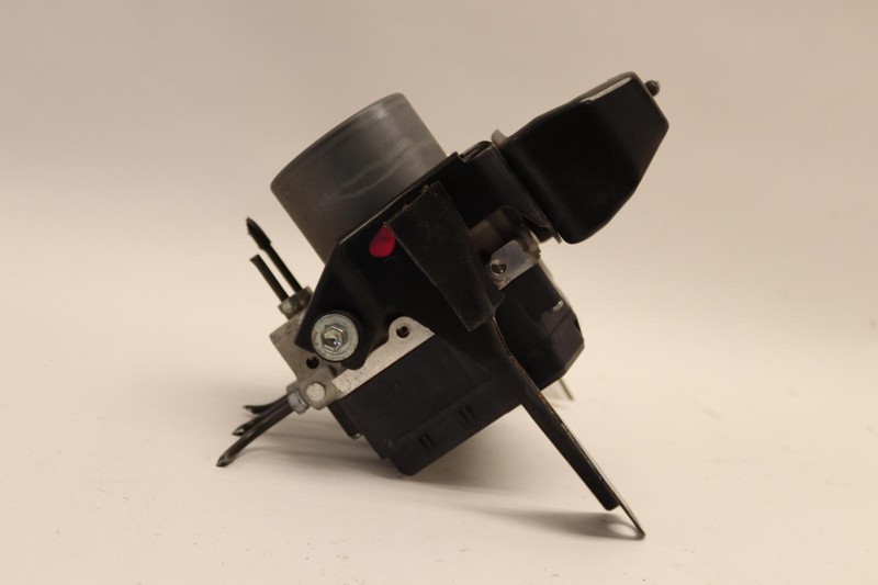 2014-2015 LEXUS IS250 IS350 SEDAN RWD POWER ANTI LOCK ABS BRAKE PUMP MODULE OEM