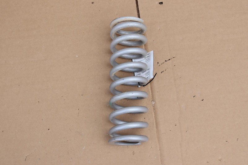 2014-2016 PORSCHE PANAMERA RWD REAR RIGHT SIDE SUSPENSION COIL SPRING OEM
