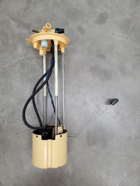 Fuel Pump Assembly Gasoline Fits 17-19 SIERRA 2500 PICKUP 270681
