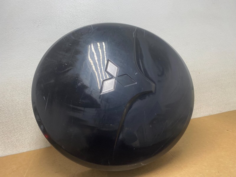 2003 to 2006 Mitsubishi Montero Oem Rear Tire Cover Hard Shell X5261 PS
