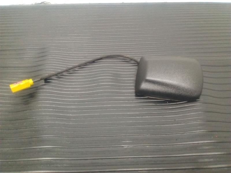 16-20 Dodge Caravan Roof Radio Antenna Module OEM 68292509AA