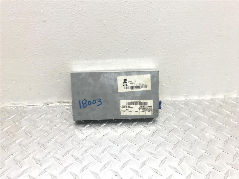 2004 CADILLAC SRX SATELLITE RADIO RECIEVER OEM 22729350