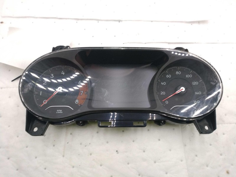 2019 Jeep Compass Speedometer Gauge OEM White 118K Miles NJ25-26774-676357