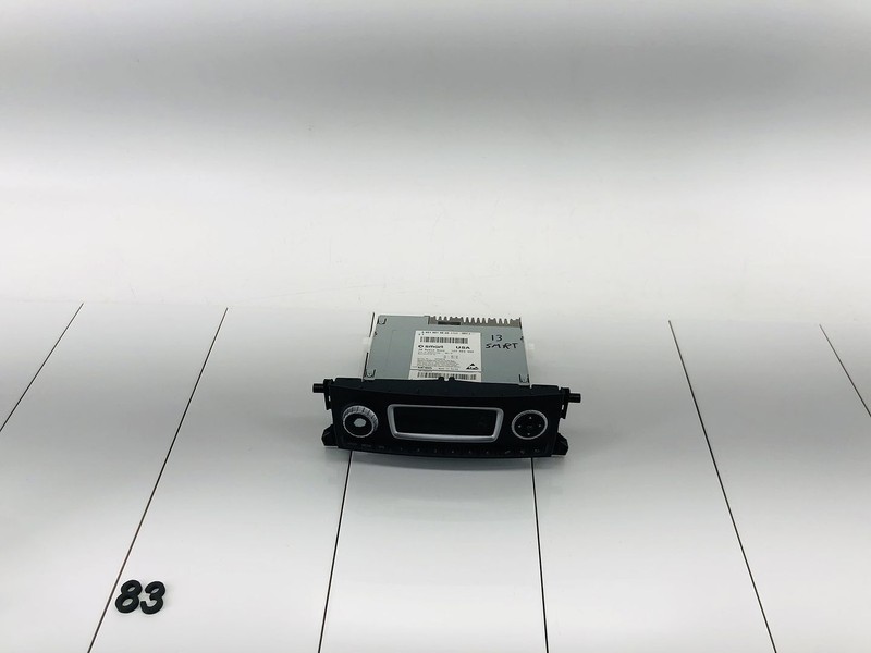 08-16 SMART FORTWO CENTER INSTRUMENT PANEL AM/FM RADIO RECEIVER MODULE OEM