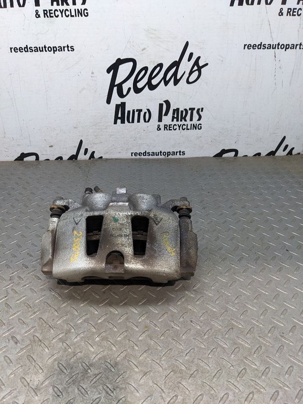 Passenger Caliper Front Dual Piston Fits 12-20 CARAVAN 1083803