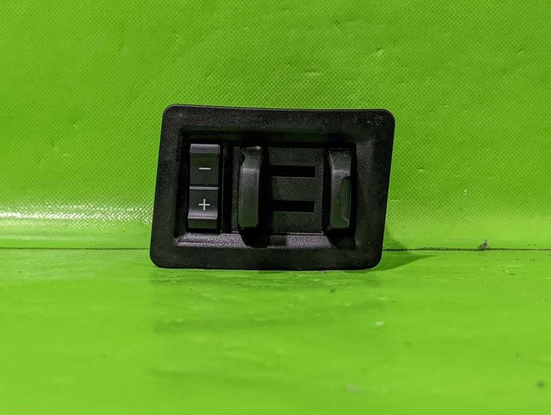 18 19 20 FORD F150 DASH SLIDING TOW BRAKE CONTROL SWITCH OEM 4601-18