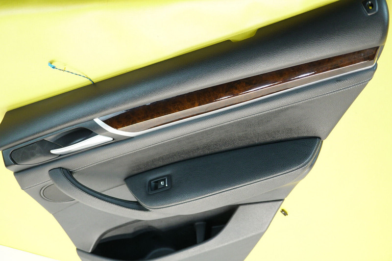 🔅 2011-2017 BMW X3 OEM REAR RIGHT INTERIOR DOOR TRIM PANEL BLACK, 51277781