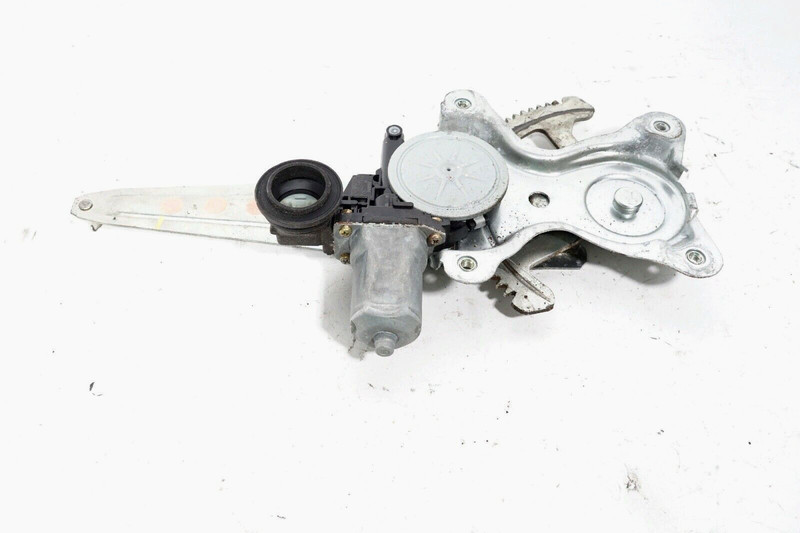03 04 05 06 07 08 09 LEXUS GX470 REAR RIGHT DOOR WINDOW REGULATOR WITH MOTOR OEM