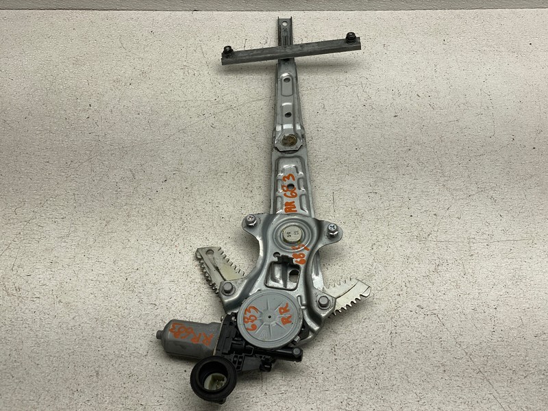 2014-2017 INFINITI Q50 S REAR RIGHT PASSENGER SIDE WINDOW REGULATOR OEM LOT683