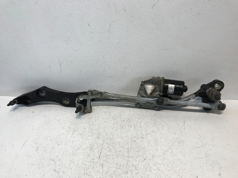 06-10 BMW M6 E64 E63 535i Linkage Wiper Transmission Windshield Window OEM
