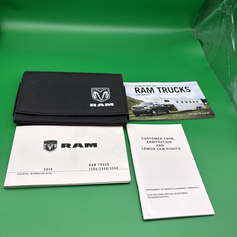 2018 DODGE RAM OWNERS MANUAL 1500/2500/3500 Quick Reference Guide With Case
