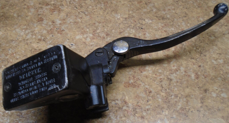2003 Suzuki SV1000 SV1000SK3 SV 1000 SK3 Brake Lever Master Cylinder Reservoir
