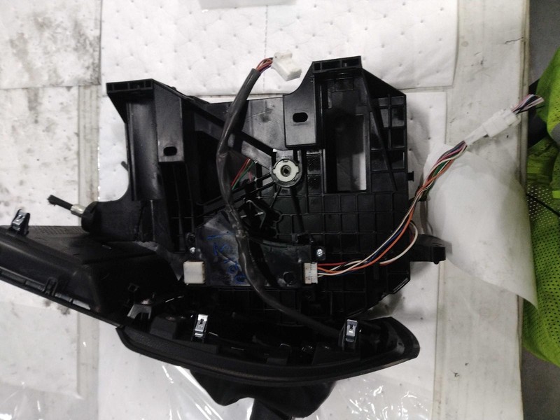 2018 Nissan Rogue Sport Automatic Transmission Shift Lever Assembly, 58K Miles