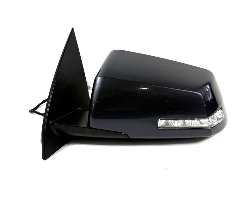 2009-2012 Chevy Traverse Driver Left Door Mirror w/ Signal *Carbon Metallic EM