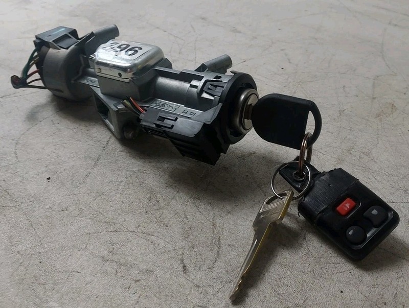 05-07 FordFreestyle Ignition Switch Assy w/ Key 6E5T-15607-AC OEM Immobilizer