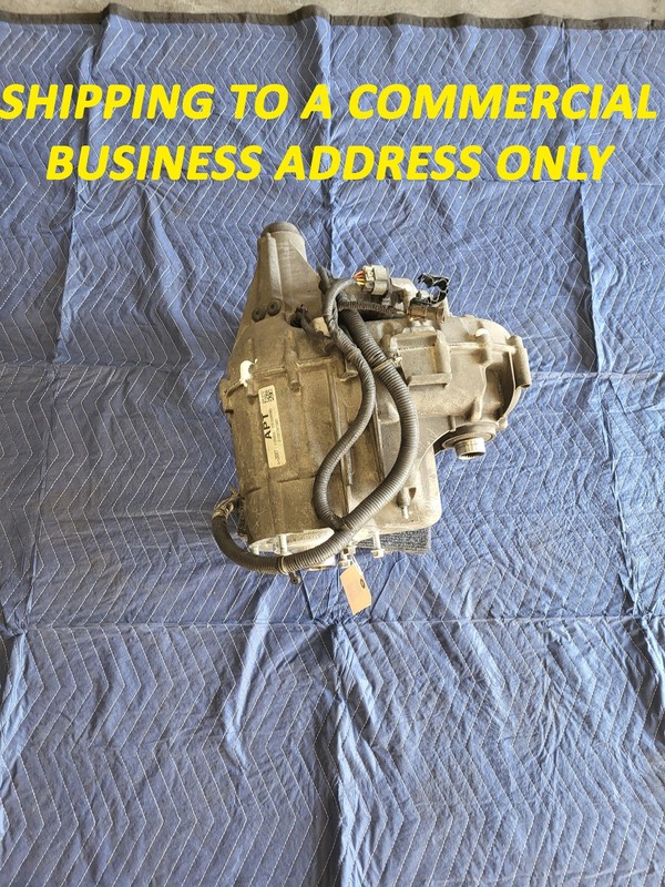 Used Oem Chevrolet AT Transfer Case 6.2L 4x4 130k for 2018-2020 Tahoe