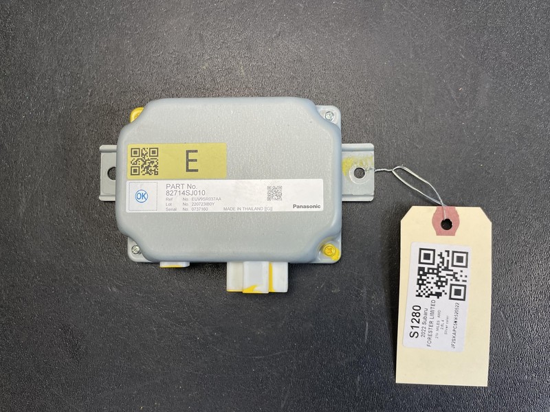 Power Converter Inverter 2022 Subaru Forester 82714-SJ010 2019 2020 2021 2023