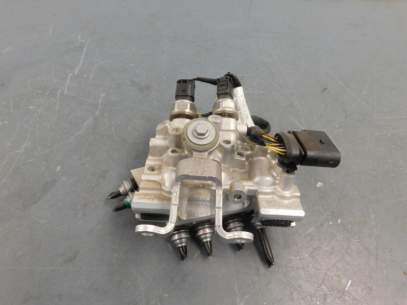 2015 14 16 Porsche 911 Turbo S PDCC Front Suspension Valve Block #6249 i1