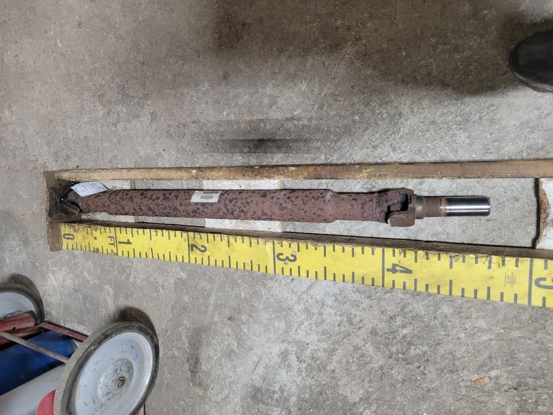 Rear Drive Shaft 4WD VIN 4 6th Digit Slt Fits 04-09 DURANGO 1450400