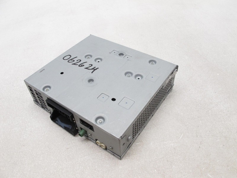 08-11 AUDI 8T A5 S5 09-12 A4 S4 TRUNK RADIO RECEIVER AUDIO SYSTEM BECKER OEM 062