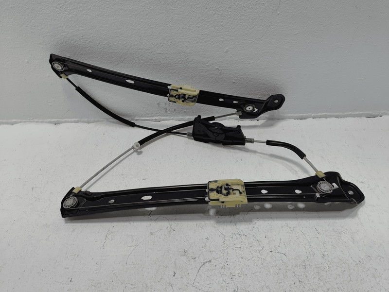 2018-2025 Volkswagen Atlas Front Left Driver Side Door Window Regulator OEM