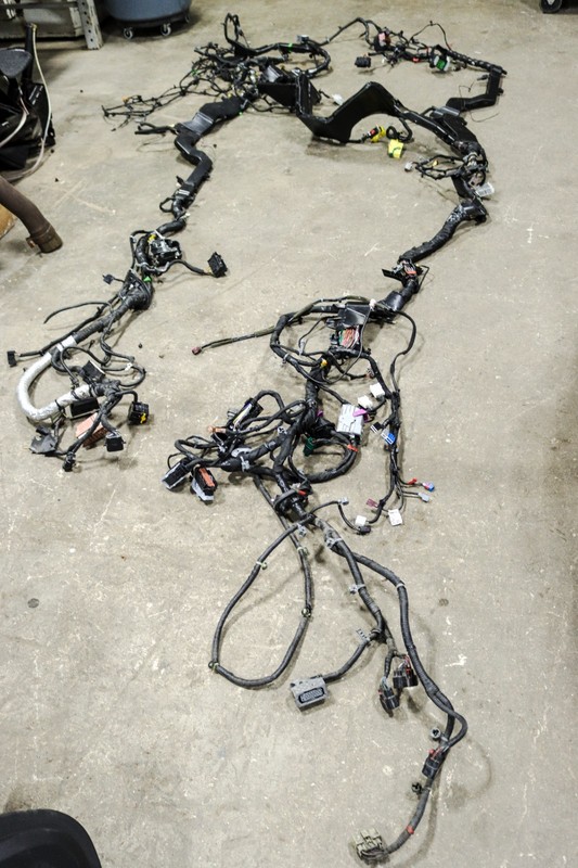 2016-2019 Cadillac CTS-V LT4 6.2L OEM Body Floor Wiring Harness 23333733 *USED*