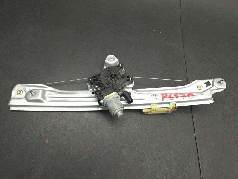 Rear Left Door Window Regulator w/ Motor 2024 Chevrolet Trax 42896014 2025 2026