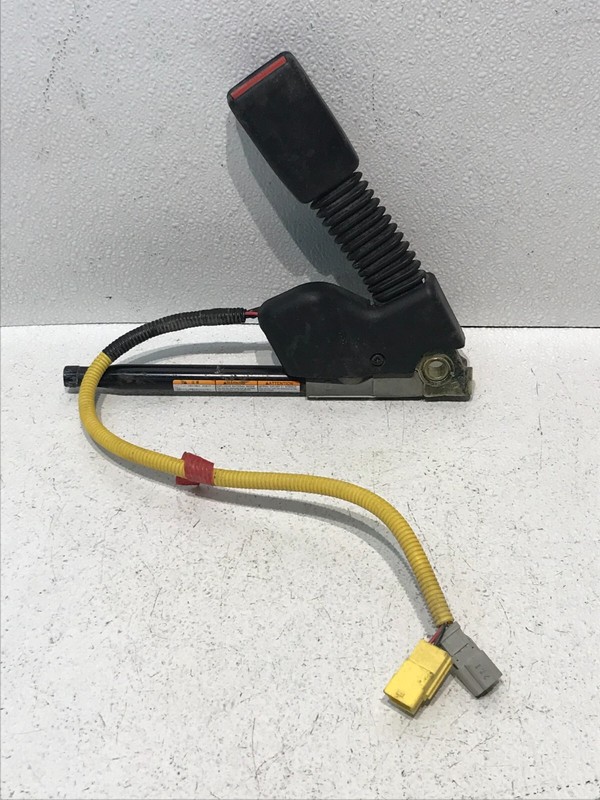 02-06 ACURA RSX Right RH Passenger Side Seat Belt Buckle Receiver OEM