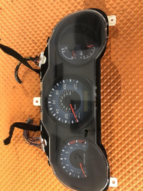 2002 Nissan Frontier Speedometer Assembly 196K Tested Oem