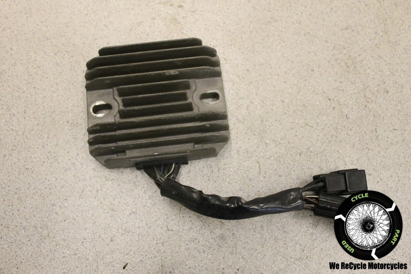 2006 SUZUKI SV 650 VOLTAGE REGULATOR RECTIFIER OEM SV650 06