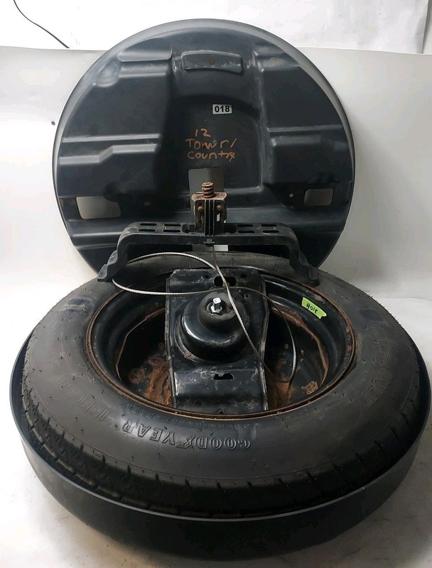 08-15 Chrysler Town & Country OEM Spare Tire Carrier 16" T145/90D16 Tire Hoist