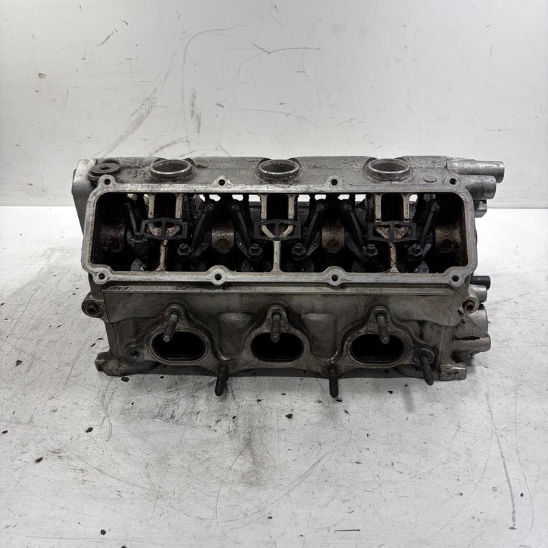 87-90 Acura Legend 2.7 Front Cylinder Head 12100-PL2-000 OEM