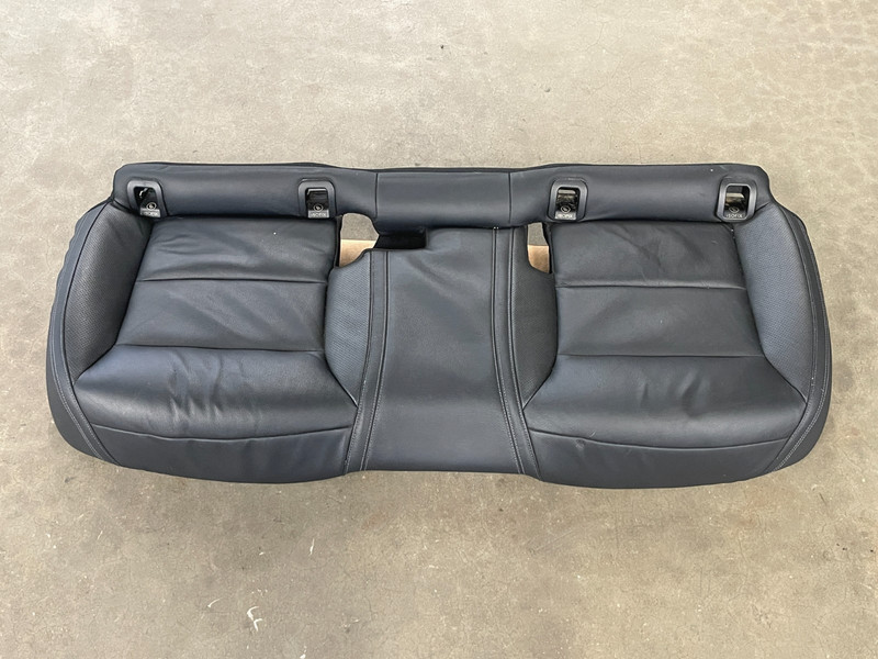 ⭐2014-2019 MERCEDES CLA45 AMG REAR LOWER SEAT CUSHION BLACK LEATHER OEM LOT2645