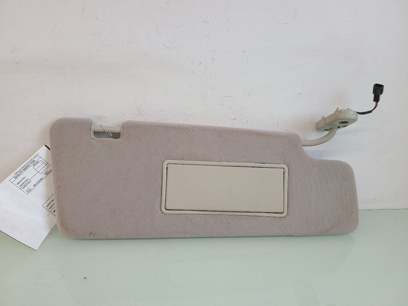 Passenger Right Sun Visor Illuminated Fits 05-09 LR3 558257