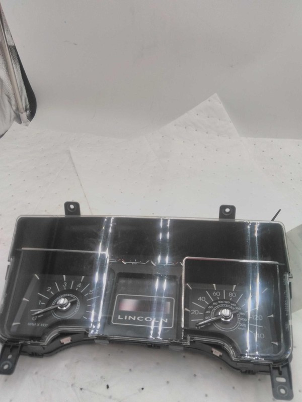 2008 Lincoln Navigator Speedometer Gauge OEM Brown 5.4L 199k Miles