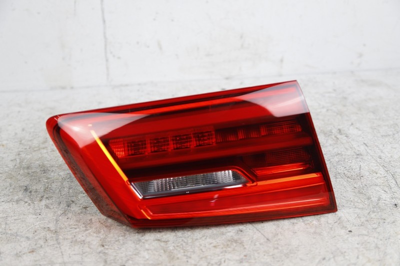 17-20 BMW M550i 540i 530i G30 REAR LEFT SIDE INNER TAILLIGHT LIGHT LAMP OEM