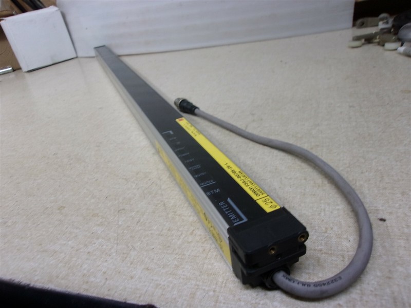 Omron F3SJ-B0785-25-L Safety Light Curtain 31"*FREE SHIPPING*