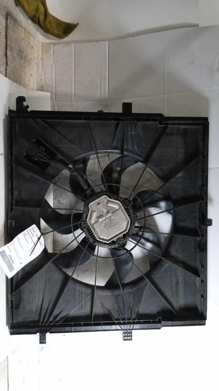 2019 Mercedes-Benz Metris Engine Cooling Fan Motor OEM 4479064400 149K Miles
