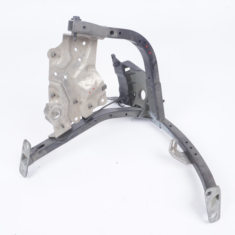 04-10 AUDI A8 A8L Front Right Pass Side Headlight Holder Bracket SupportOEM