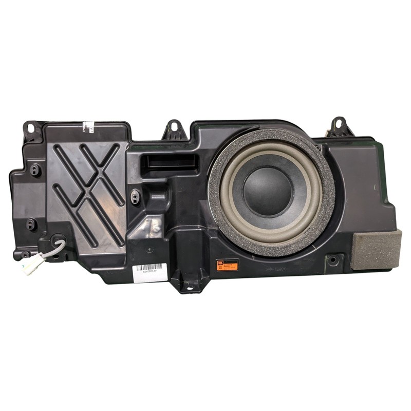 2008-2012 Toyota Tacoma JBL subwoofer with amplifier 8615004040 86280-04020