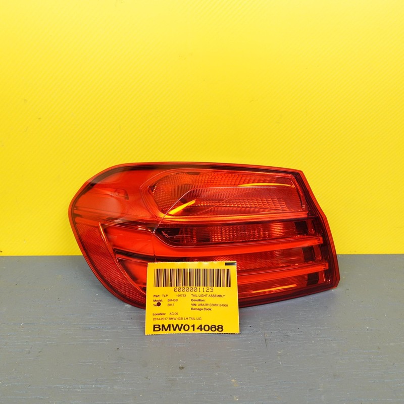 2014-2018 Bmw 435i F32 F33 F36 Lh Left Driver Tail Light Quarter Panel