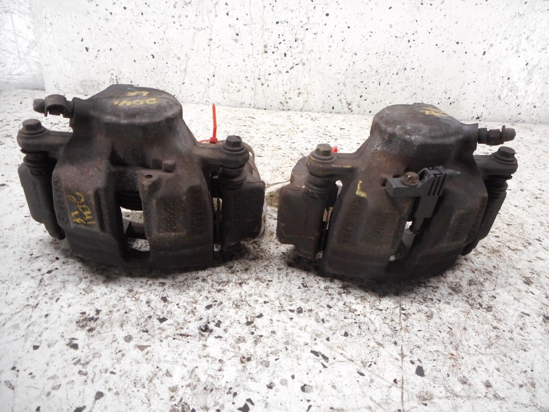 03 04 Mercedes Benz C230 Front Brake Calipers Driver Passenger OEM C240
