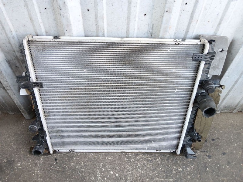 10-19 Jaguar X351 XJL XF Engine Motor Cooling Radiator Assembly C2D38735 OEM